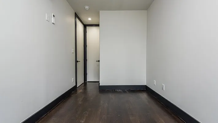 Rented by Nooklyn NYC LLC | media 13