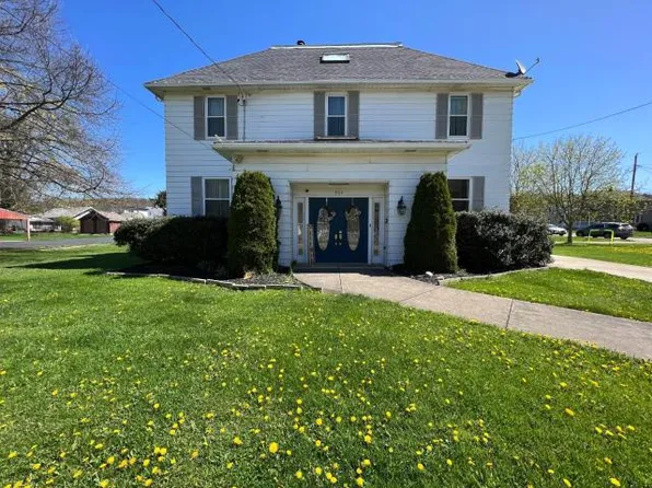 902 Conewango Ave #10, Warren, PA 16365