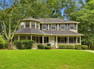 1801 Yorkshire Dr, Woodstock, GA 30189