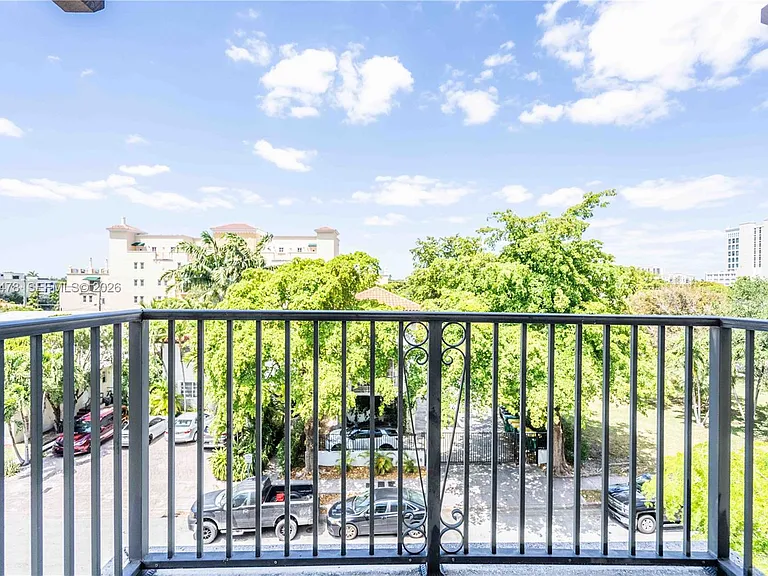 300 Majorca Ave #Penthouse 404 — Photo 22