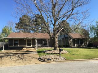 308 Cordelia Way, Florence, AL 35633