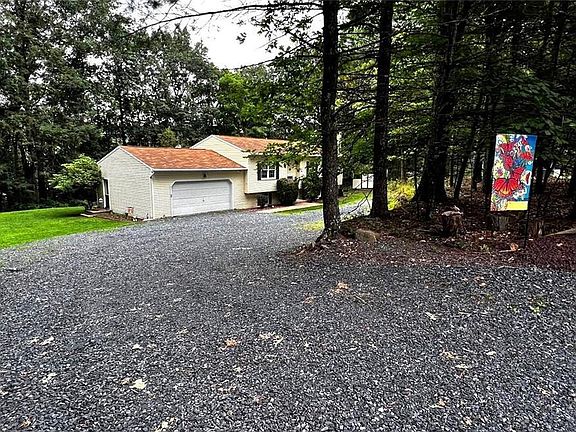 2nd image of 171 View Ct