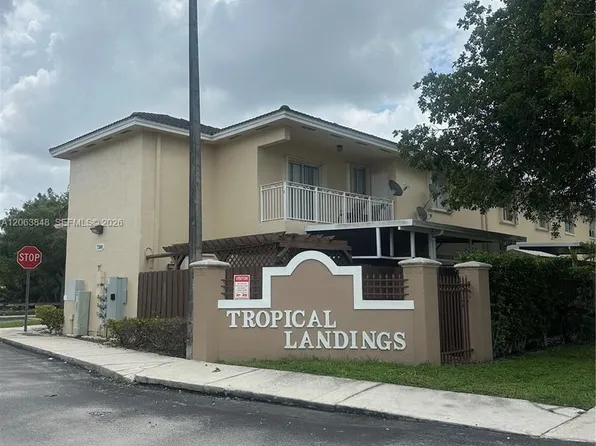 7380 NW 174th Ter APT 204, Hialeah, FL 33015
