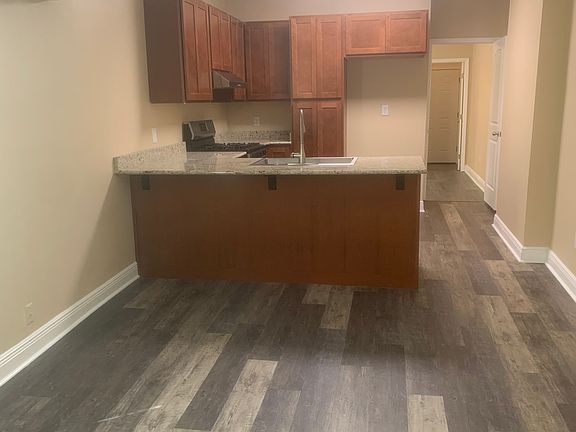 3rd image of 8436 Forshey St