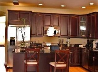 3421 N Albany Ave, Chicago, IL 60618