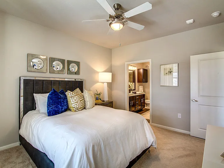 900 Gordon Heights Ln — Photo 40