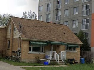 317 Spruce St, Waterloo, ON N2L3M6