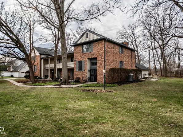 9043 Moorhead Dr, Indianapolis, IN 46268