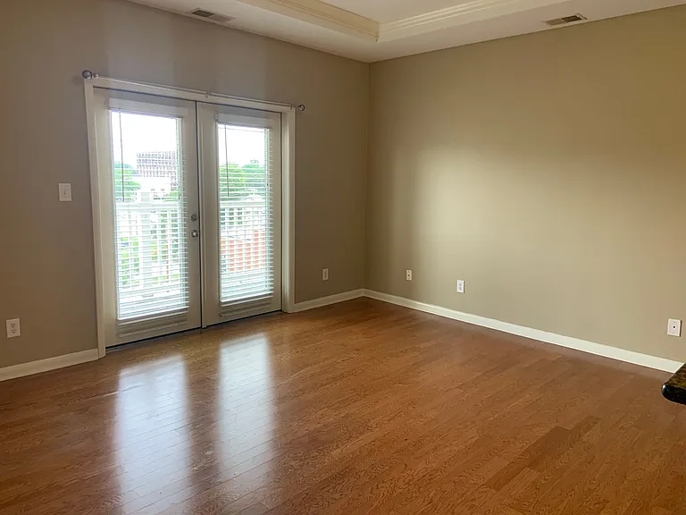 605 W Market St #416 — Photo 9