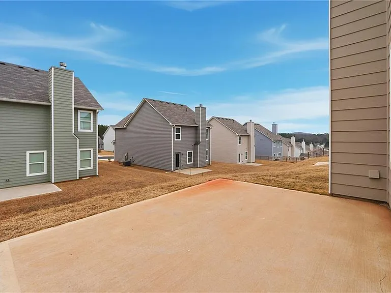 334 Melody Ln — Photo 23