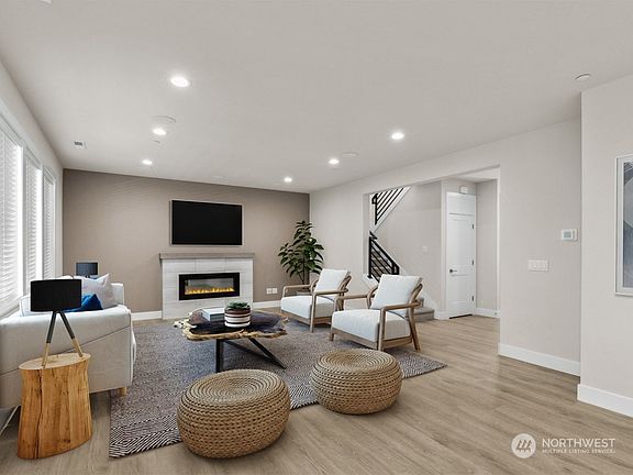 4th image of 7428 NE 203rd Street #5