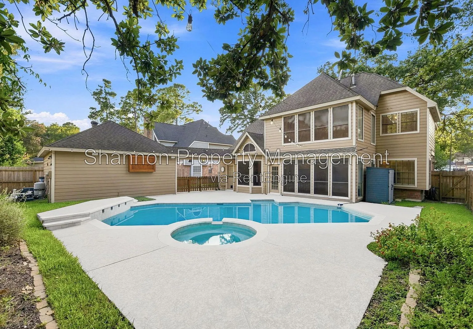 4 bed, 2.5 bath, 3500 sqft, $3,400 — Photo 1