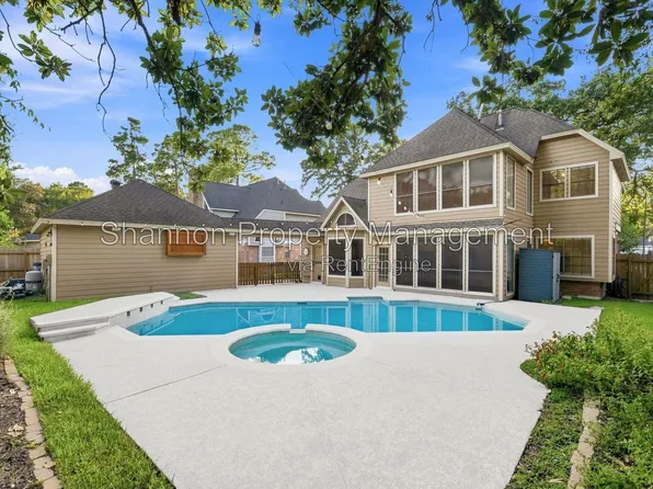 5626 Spring Lodge Dr, Kingwood, TX 77345