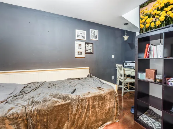 372 5th Street image 6 of 30