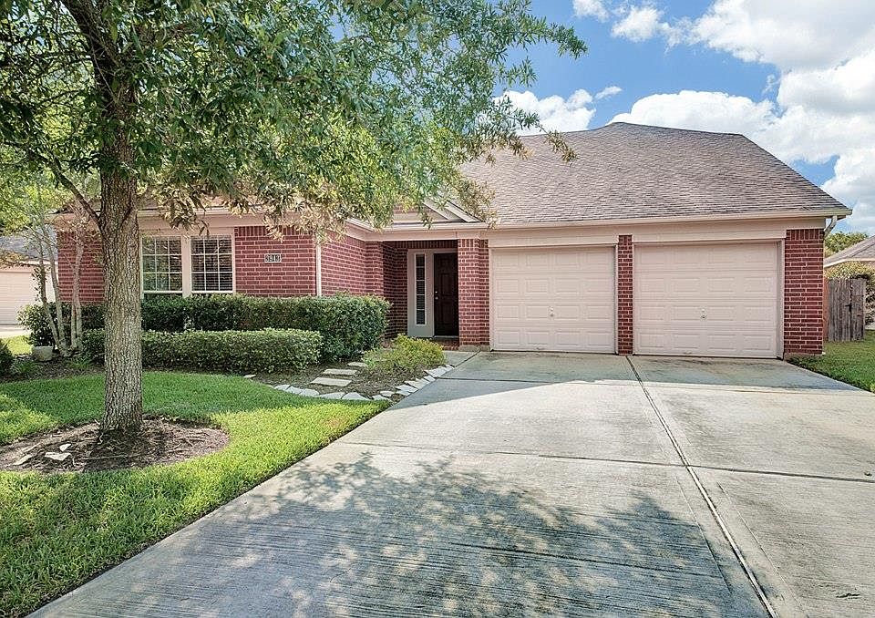 1st image of 3943 Carters Lake Dr