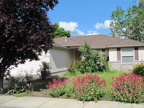2nd image of 1338 Circle Wood Dr