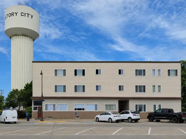 522 Story St Unit 301, Story City, IA 50248
