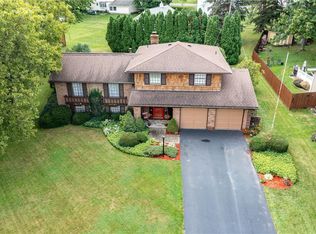 46 Tioga Cir, Rochester, NY 14616