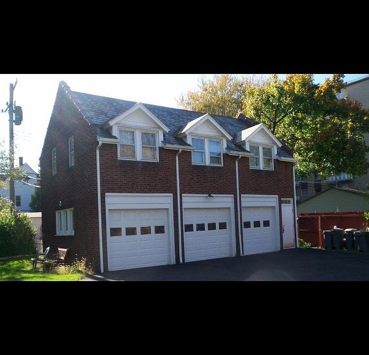 Carriage House above garage