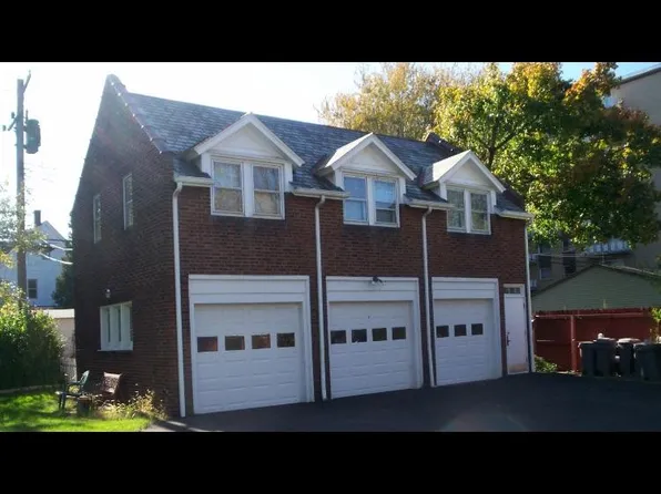 (undisclosed Address), Cleveland, OH 44102