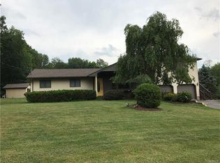 304 Pine Grove Rd, Middletown, NY 10940