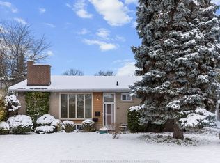 11 Merredin Pl, Toronto, ON M3B 1S7