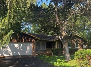 607 College Crest Rd, Westerville, OH 43081