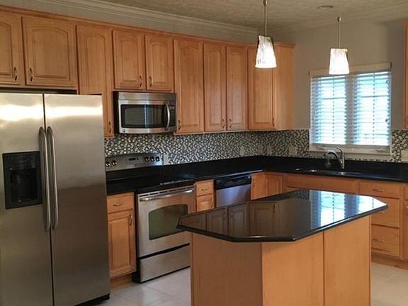2nd image of 306 Fairgate Dr