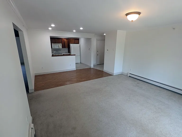 9 Pleasant Wood Dr #202 — Photo 11