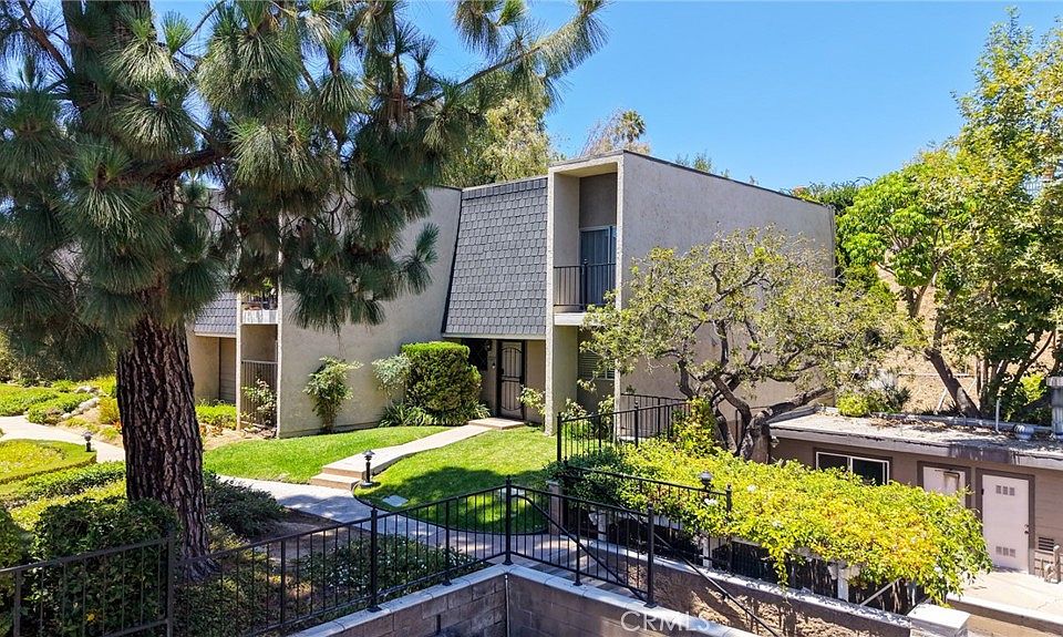 1st image of 1225 Rosecrans Ave #36A