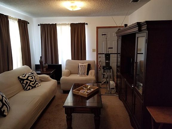 2nd image of 2523 Dallas Ave