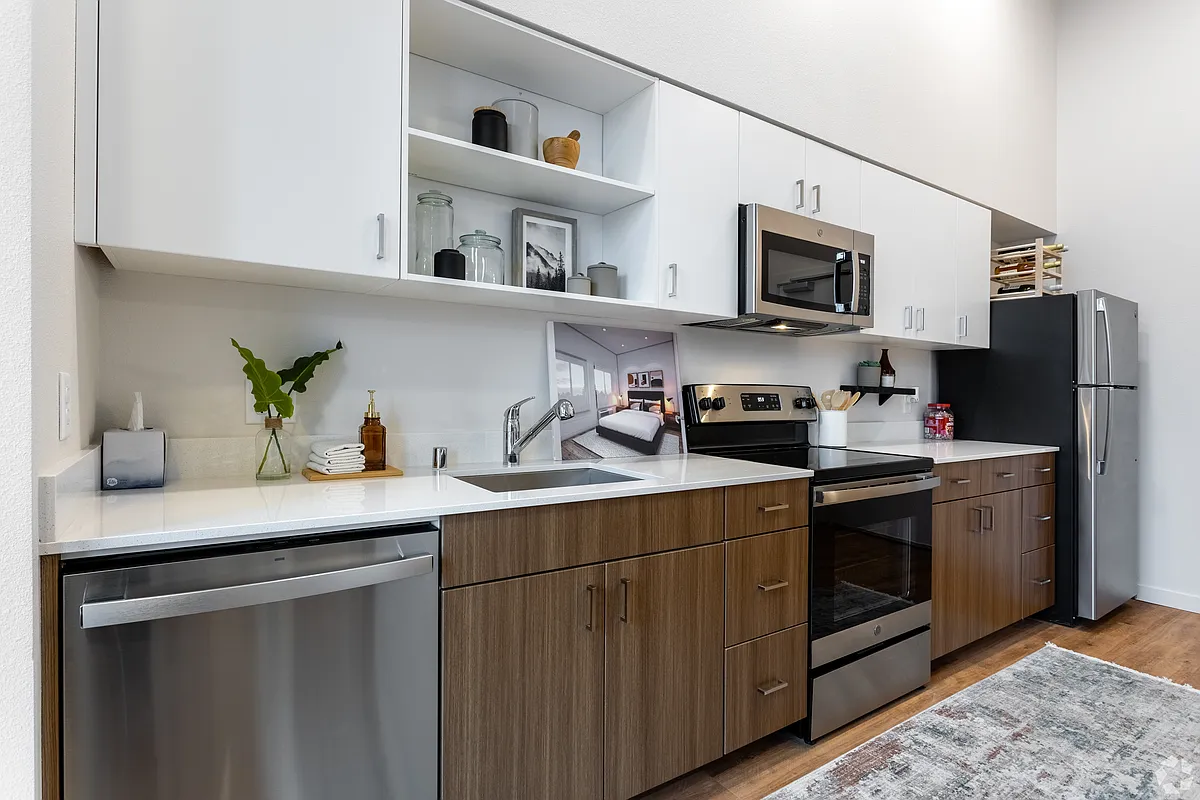 Building Photo - Navalia Apartments