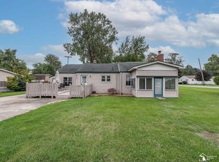 2910 Navarre Blvd, Monroe, MI 48162