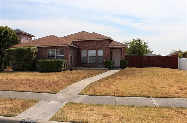 1st image of 312 Teakwood Ln