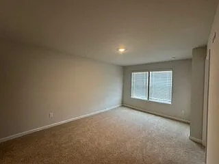 3 bed, 2.5 bath, 1657 sqft, $1,750 — Photo 3
