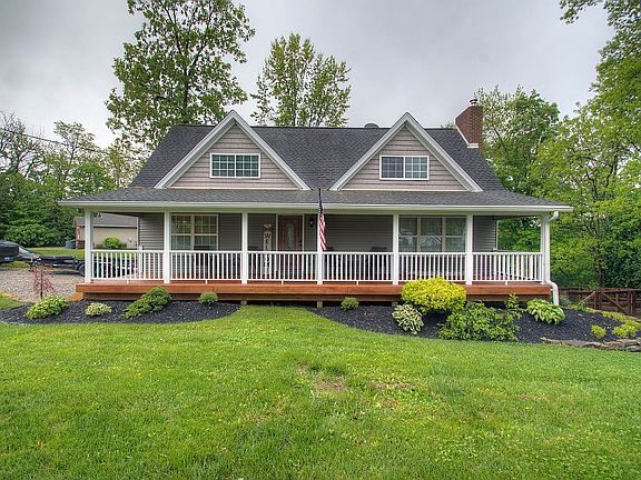 2nd image of 5201A Belle Dr