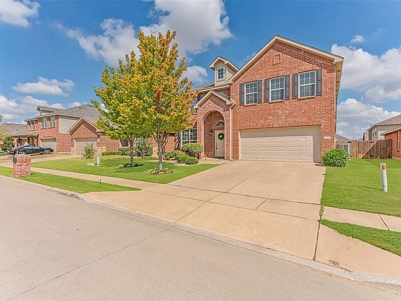 2nd image of 316 Amethyst Dr