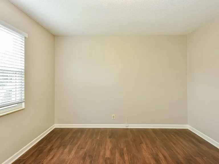 1632 Rachels Retreat Cir — Photo 13