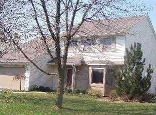 6005 Eaglewood Dr, Sylvania, OH 43560