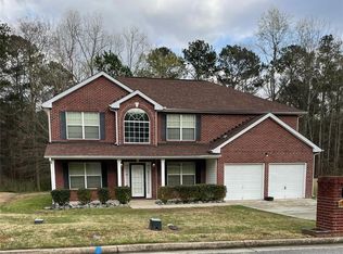 3732 Boulder Forest Ln, Ellenwood, GA 30294