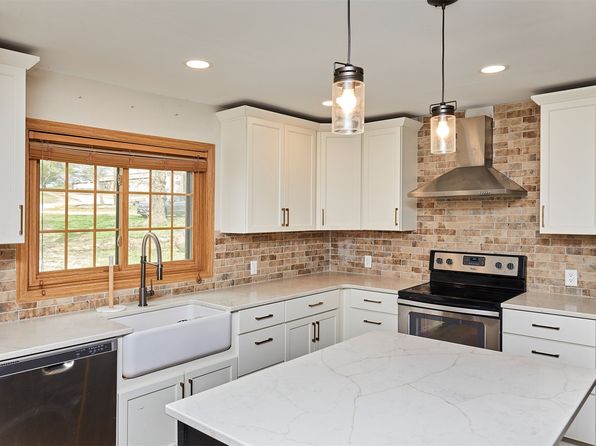 2821 Abilene Ave, Redfield, IA 50233