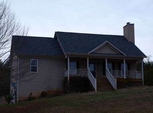 122 Stonebrook Trl, Cleveland, GA 30528