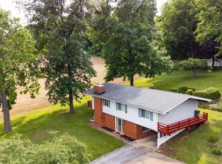 20 Parkview Ter, Westminster, MD 21157