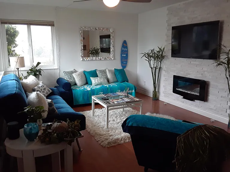 911 38th Ave #1 — Photo 7