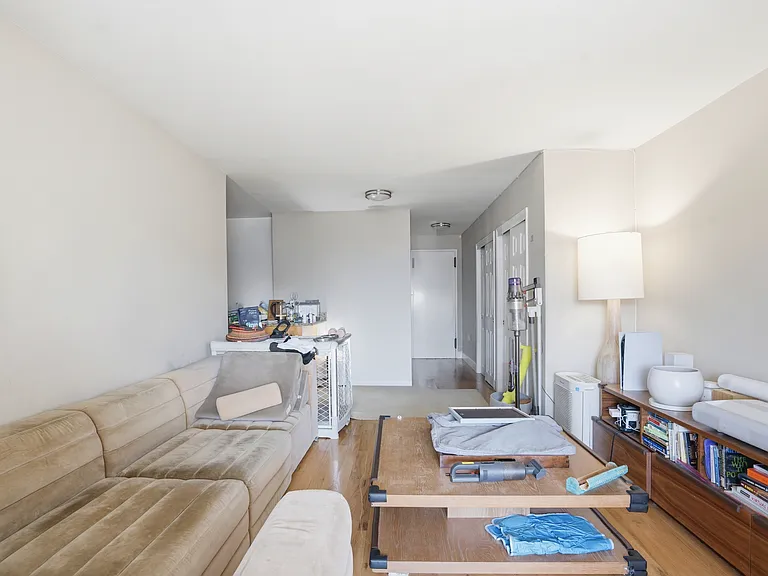 792 Columbus Ave #17F — Photo 5