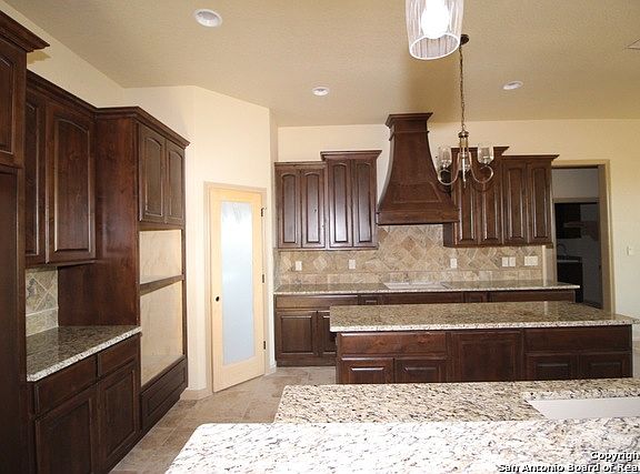 4th image of 5150 County Road 307
