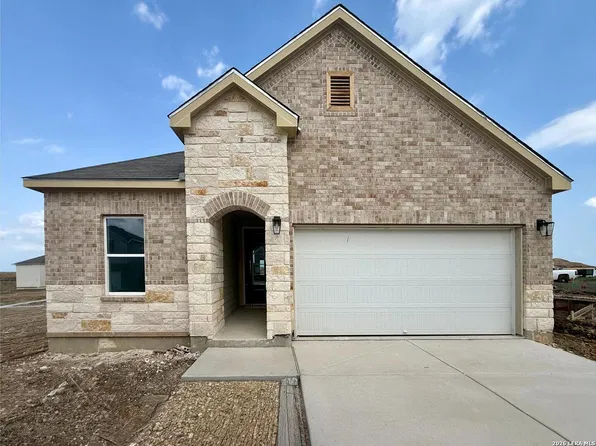 120 Peeps Ct., Adkins, TX 78101