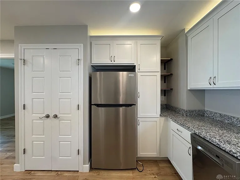 16 Chestnut St #3 — Photo 6