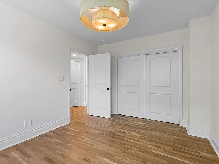7517 Oxford Dr #2A — Photo 17