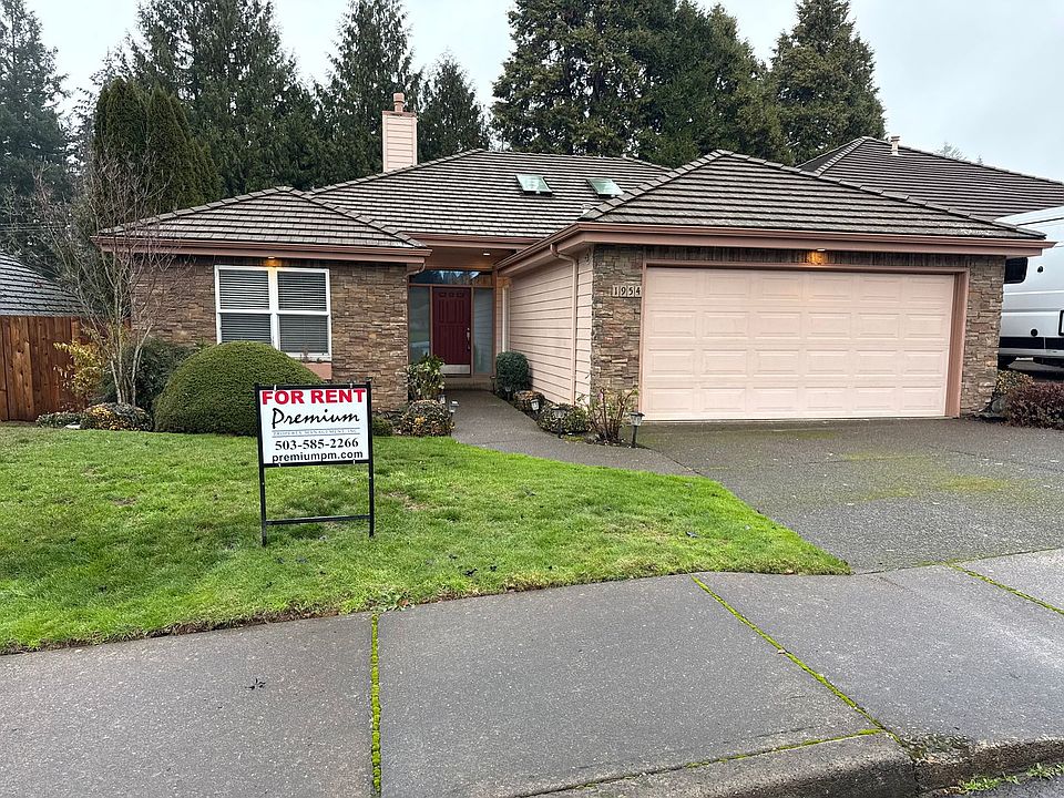 1st image of 1954 Spicetree Ln SE